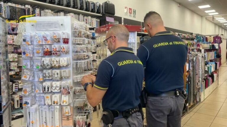 Guardia di Finanza: controlli a Termini Imerese, Campofelice di Roccella, Bagheria, Cefalù e Lercara Friddi