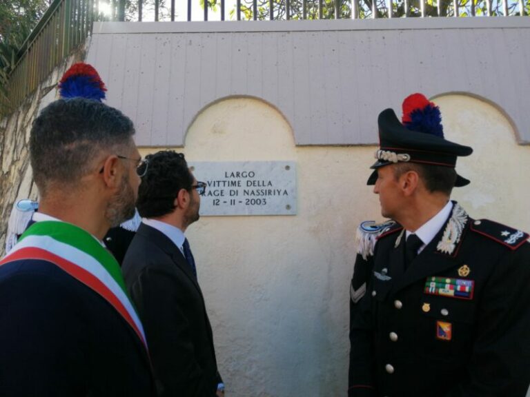 Cefalù: cerimonia d’intitolazione di una piazzetta alle vittime della strage di Nassiriya