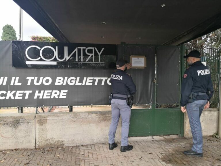 Disordini e aggressioni alla discoteca Country di Palermo: sospesa per cinque giorni l’attività