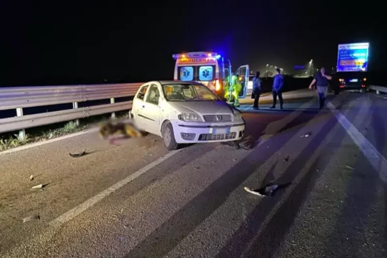 Ancora stragi del sabato sera in Sicilia: muore donna sulla A29 Mazara del Vallo-Palermo