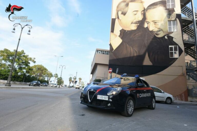 Carabinieri: tre arresti per mafia del comando provinciale di Palermo