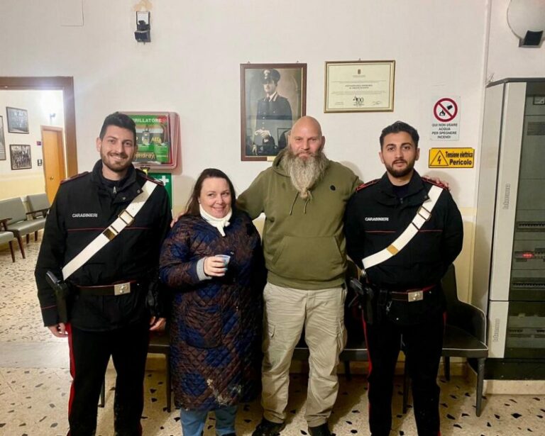 I carabinieri salvano due turisti danesi in provincia di Palermo