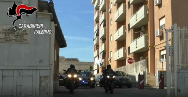 Carabinieri Palermo: arrestate 27 persone per  armi, rifiuti, droga ed estorsioni VIDEO