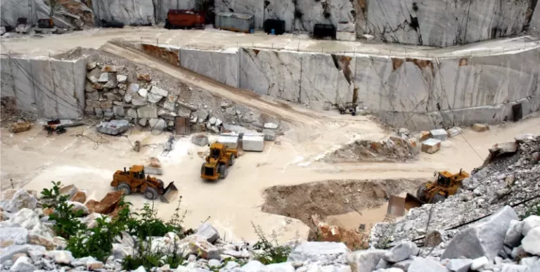 Cave confiscate, una cooperativa di lavoratori edili si occuperà della gestione del bene