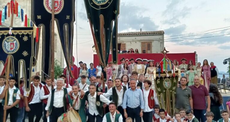 Ferragosto a Petralia Soprana: manifestazione storica con degustazioni, rievocazione e folklore