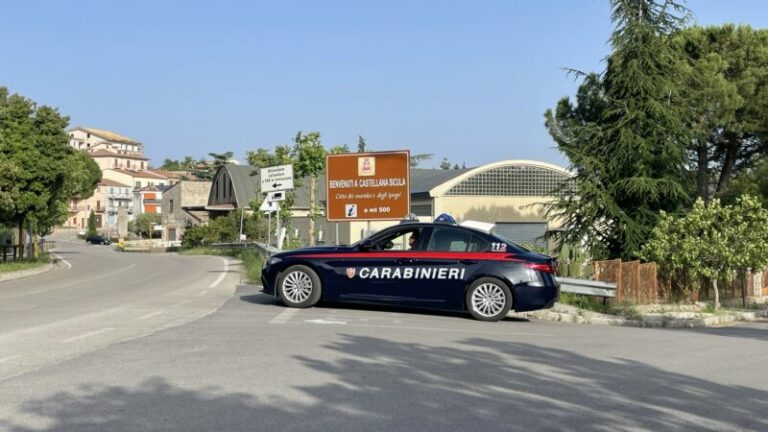 Castellana Sicula: arrestati due uomini per coltivazione e detenzione di sostanze stupefacenti