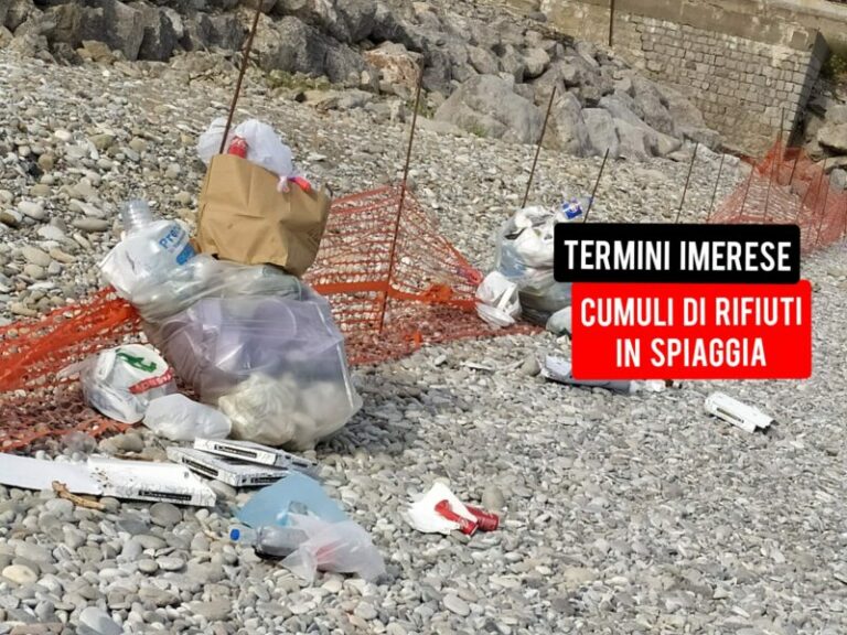 Termini Imerese: bagnanti incivili abbandonano rifiuti sulla spiaggia FOTO