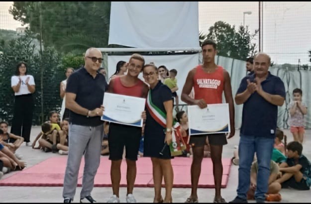 Termini Imerese: premiati i due bagnini che hanno salvato un uomo in mare a Trabia FOTO