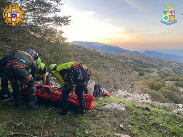 Madonie: salvato un uomo precipitato da 1600 metri  di altezza a Pizzo Catarineci FOTO