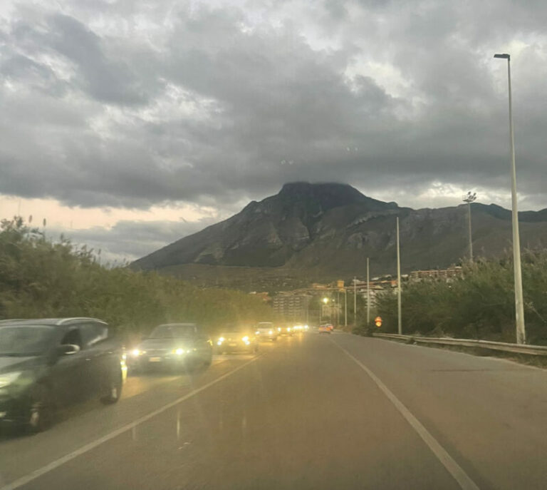 Incidente sulla A19 Palermo-Catania: motociclista grave, auto dirottate svincolo Termini Imerese